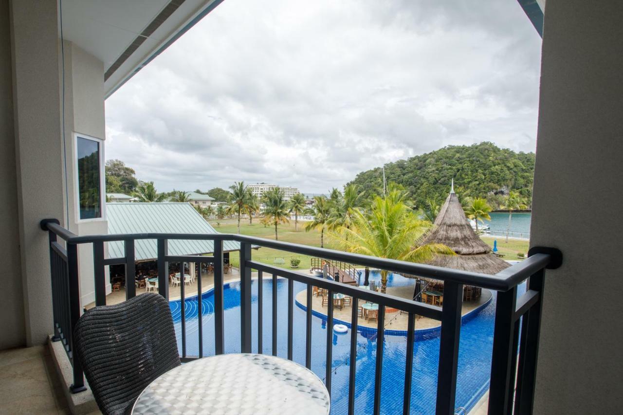 Cove Resort Palau Koror Extérieur photo