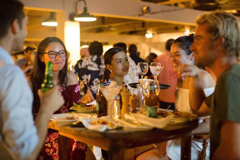 Cove Resort Palau Koror Restaurant photo